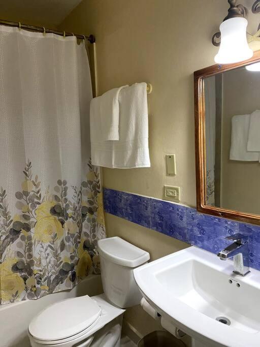 Lush Tropical Apartment Located In A 4-Star Resort Runaway Bay Luaran gambar