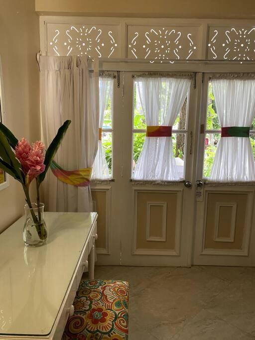 Lush Tropical Apartment Located In A 4-Star Resort Runaway Bay Luaran gambar