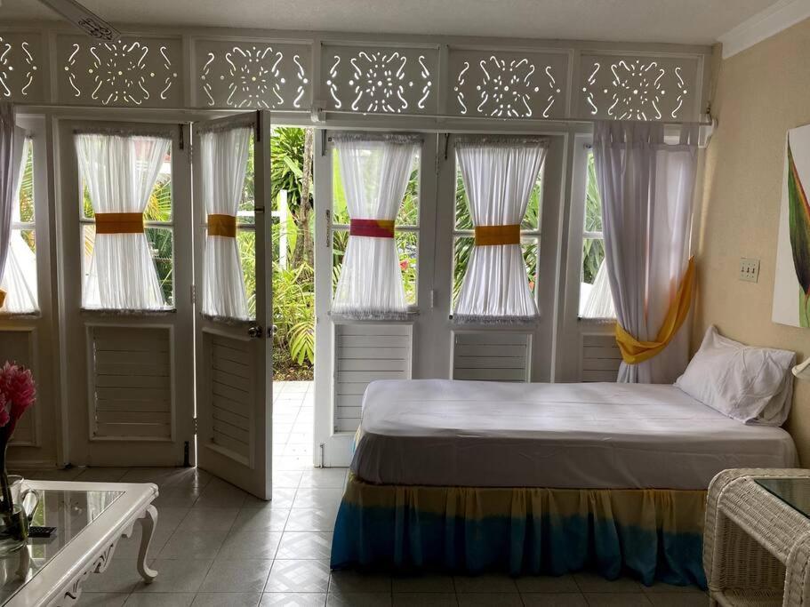 Lush Tropical Apartment Located In A 4-Star Resort Runaway Bay Luaran gambar
