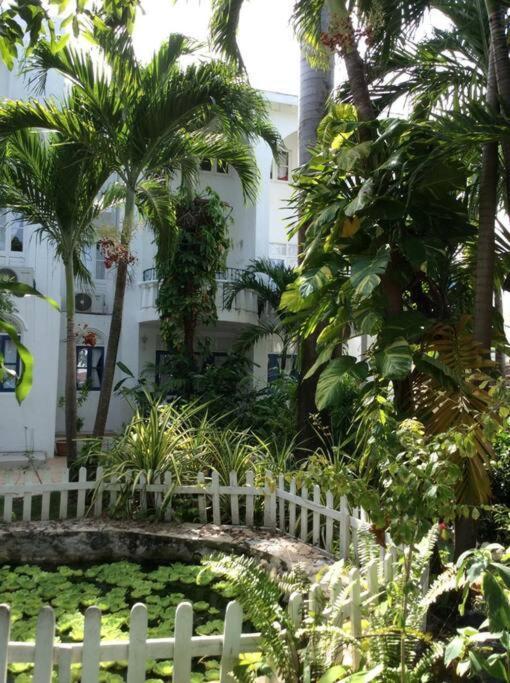 Lush Tropical Apartment Located In A 4-Star Resort Runaway Bay Luaran gambar